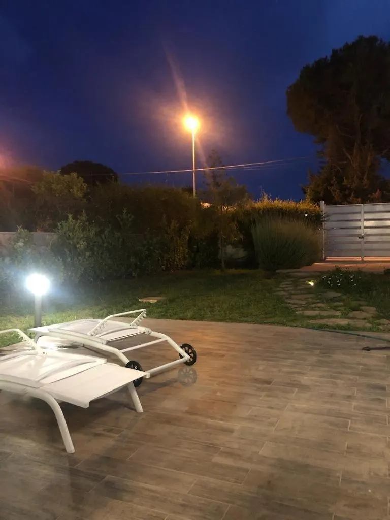Villa Aurora e Villa Oceano Fontane Bianche 0*,
